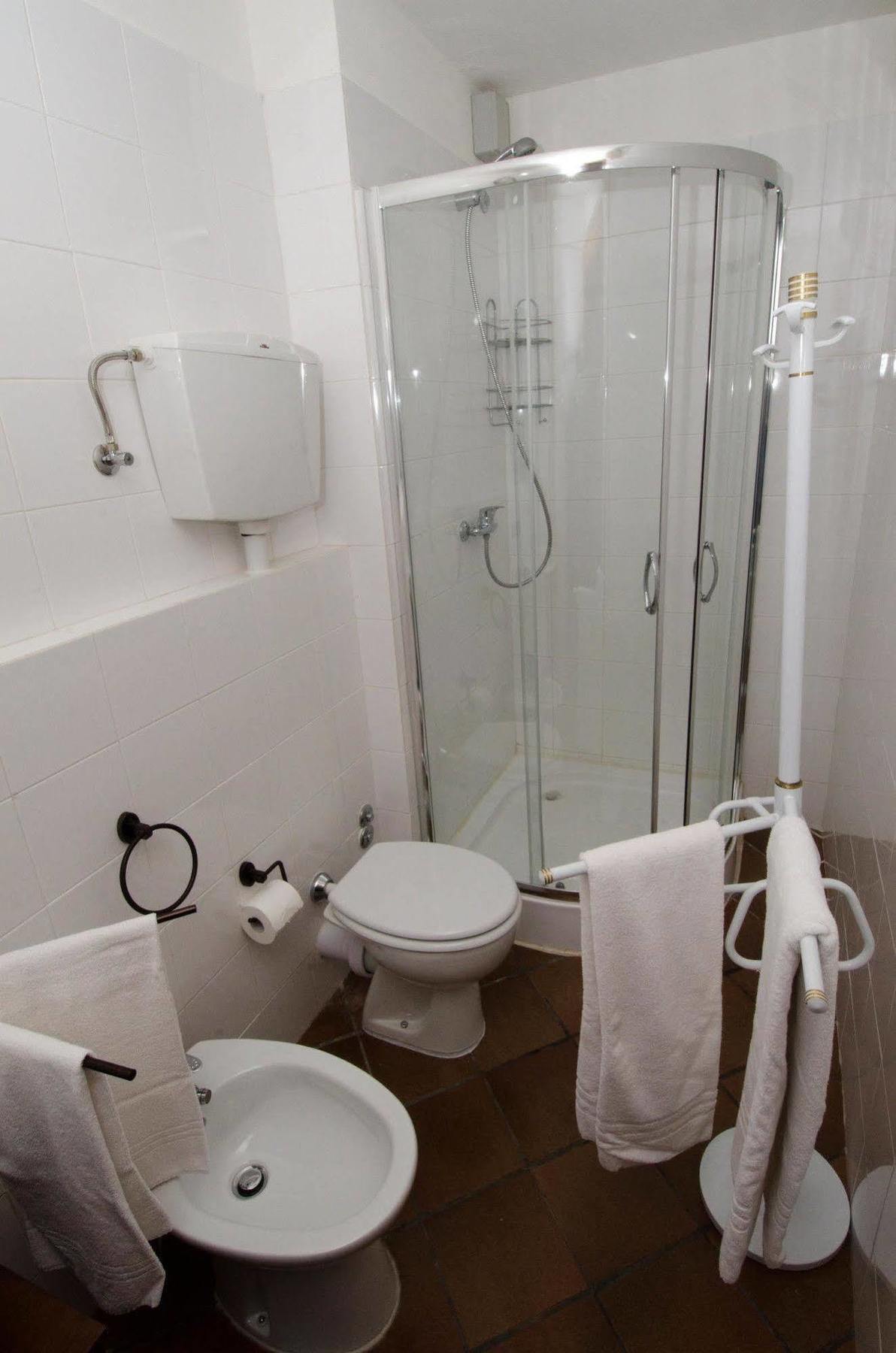 Il Chiesino Hotell Pontedera Eksteriør bilde
